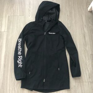 Breathe Right brand windbreaker rain jacket
